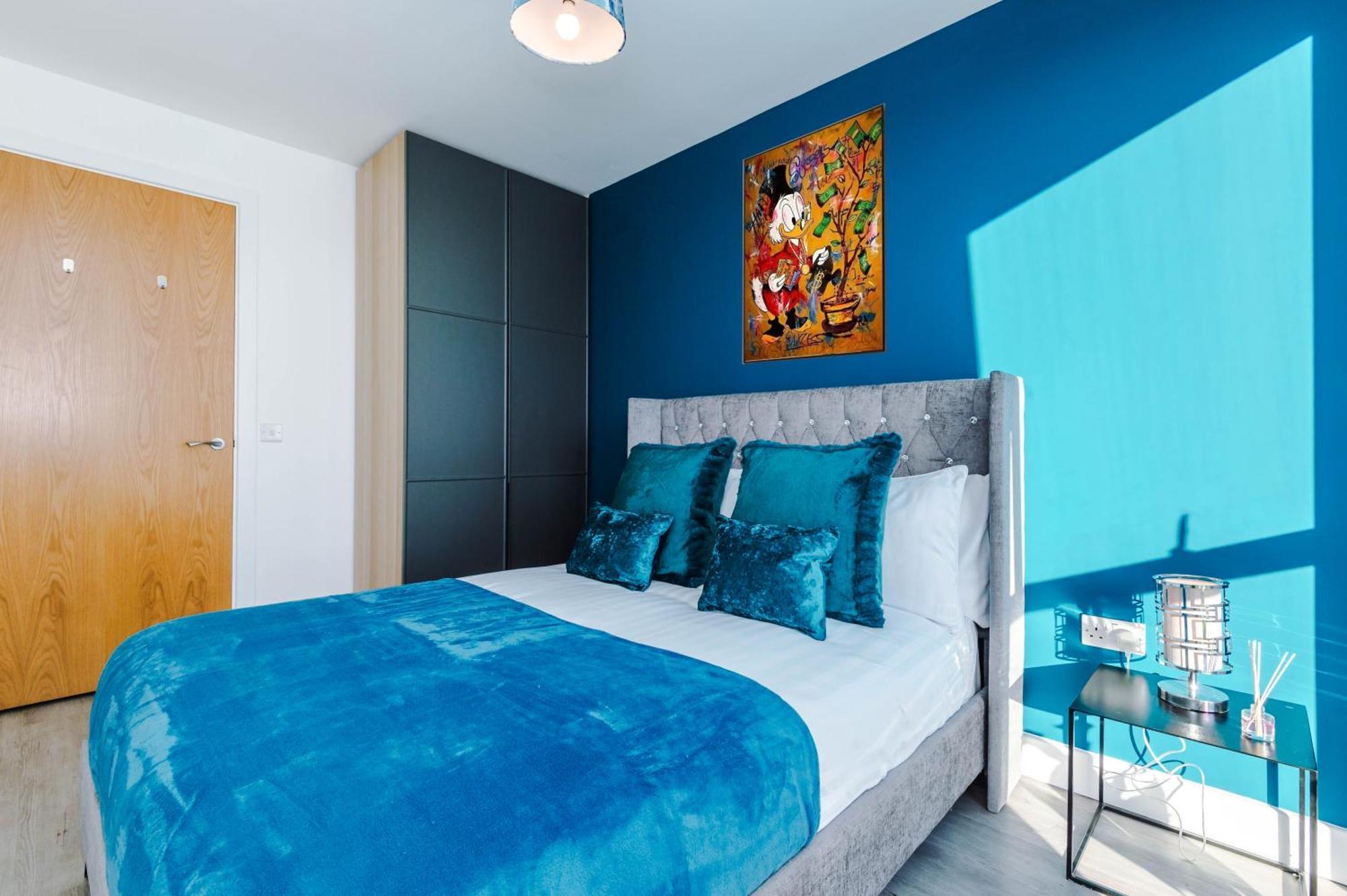 Lux Livin' Apartments - Luxury 5 Bed Apartment Manchester City Centre ภายนอก รูปภาพ