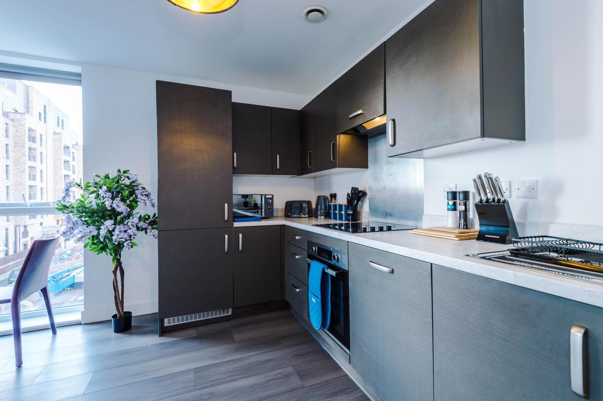 Lux Livin' Apartments - Luxury 5 Bed Apartment Manchester City Centre ภายนอก รูปภาพ